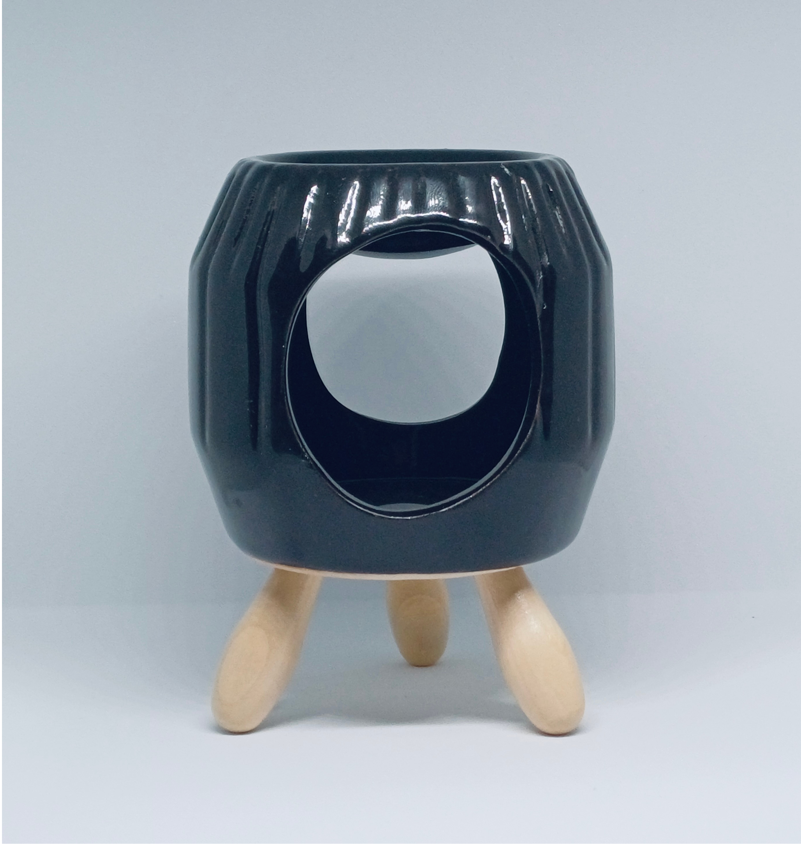 Abstract Rigged Ceramic Oil Burner Abstract Rigged Ceramic Oil Burner